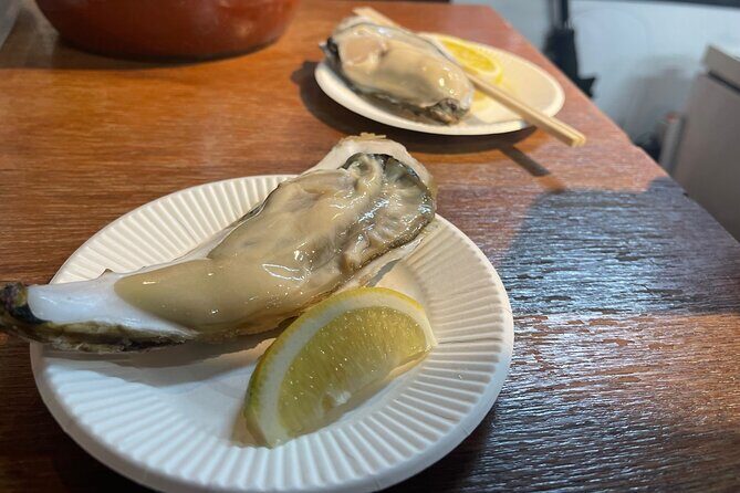 Classic Tsukiji Food Tour - How the guide style affects your whole morning