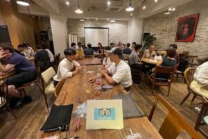 Easy Japanese Speaking Experience and Meet Locals in Shibuya - Jinnan Cafe logistics: check-in, the drink, and how you find your seats