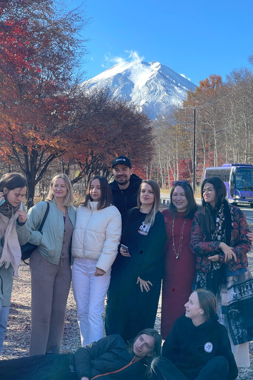 From Tokyo: Mount Fuji Full Customized Tour English Guide - Oishi Park and small food moments that keep the day human