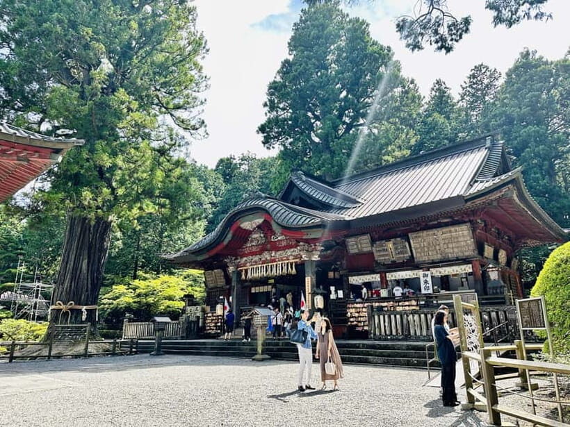 From Tokyo: Mount Fuji Full Day Customizable Private Tour - Oshino Hakkai Ponds: Eight Springs, Quiet Streets, and Easy Photo Time