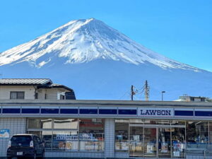 From Tokyo: Must-Visit Mount Fuji Highlight Full-Day Tour - Meeting in Tokyo and Getting Comfortable on the Coach