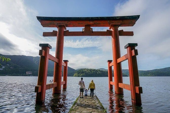 Hakone 8 hour Private Tour with Government-Licensed Guide - Gondola, Ropeway, and Scenic Transit: Seeing More by Moving Smart