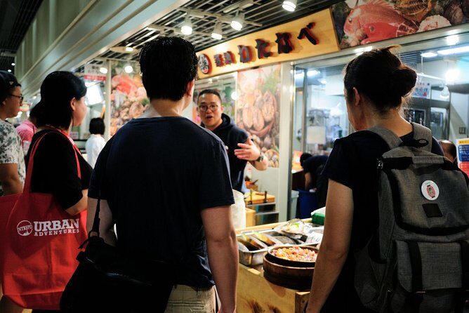 Inside Tokyo’s Kitchen: Tsukiji Market, Food & Culture Tour - Stop 1 near Kabukiza: Kabuki Inari Shrine and a quick culture warm-up
