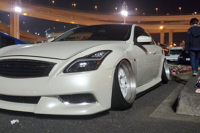 Luxury van Ride to famous car meet up spot Daikoku - Daikoku Parking Area Time: Free Entry, Smart Walking Plan