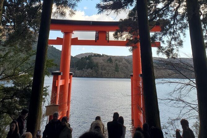 Majestic Mt. Fuji & Hakone Retreat –A Private Day Tour from Tokyo - Oshino Hakkai: the Eight Ponds stop that feels like a postcard village