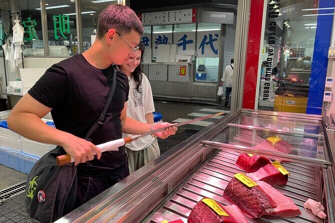 Master the art of Sushi : Toyosu Market Tour & Tuna Cutting - Tsukiji Jogai Market: Walking the old market and spotting the differences