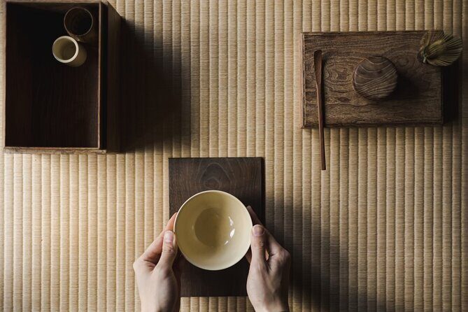 Matcha Kimono Tea Ceremony in Tokyo - The easy kimono change: quick, comfortable, and photo-friendly