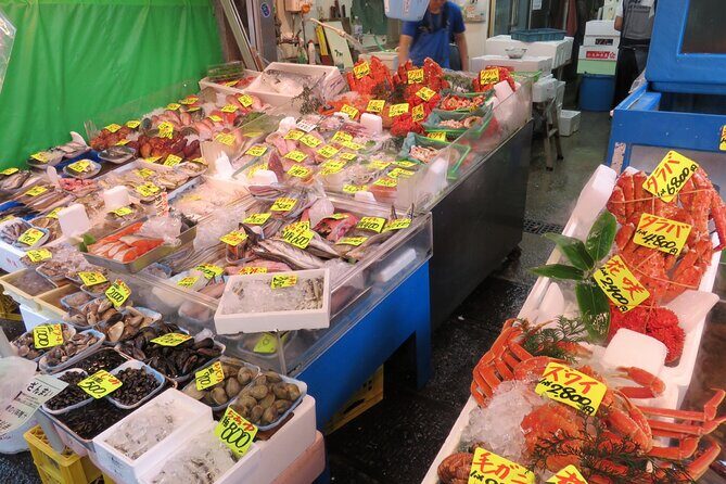 Morning Market Adventure: Toyosu & Tsukiji with Tuna Auction - Who should book this, and who might not love it