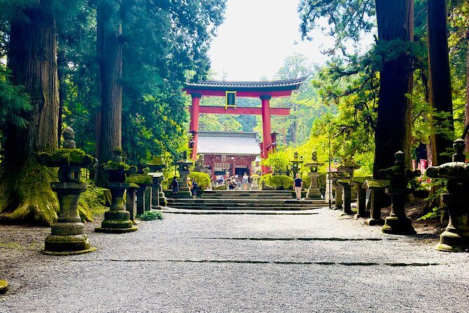 Mt. Fuji, Cherry Blossom & Shiba Sakura Pvt. Day Tour - Stop 4: Kitaguchi Hongu Fuji Sengen Jinja Shrine for quiet between crowds