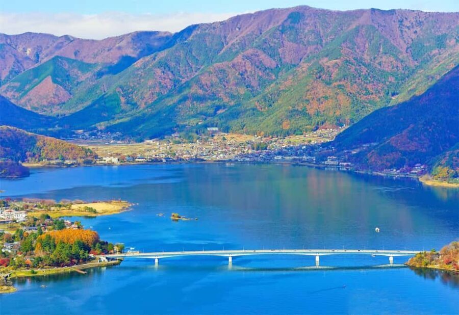 Mt. Fuji & Lake Kawaguchiko Ropeway Panorama Full-Day Tour - The Iconic Lawson Fuji Shot: Where Everyone Stops at Once