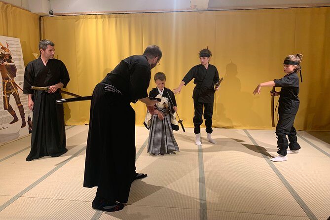 Ninja Experience (Family Friendly) at Samurai Ninja Museum TOKYO - Dress up as a modern ninja: costumes and hands-on training