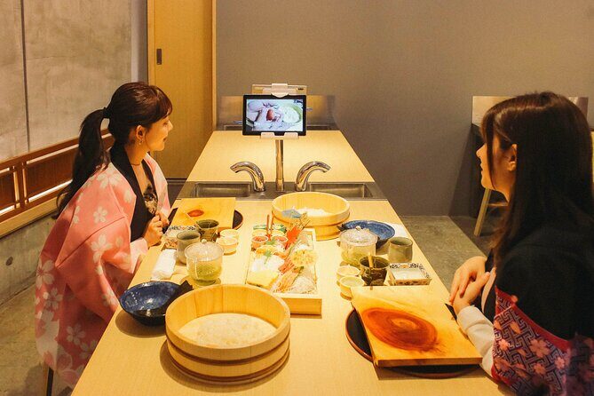 Popular Sushi Making Class near Tokyo Tower - Price and logistics: is $87.55 a good value?