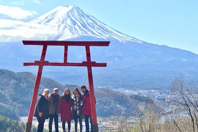 Private guided hidden gems tour by local English speaking driver - Fujikawaguchiko and the Five Lakes: what you’ll actually see