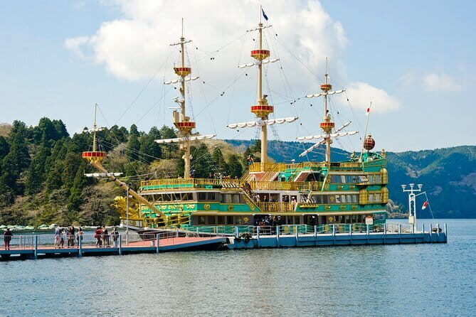Private Tour - Hakone Day Trip! A Tour to Explore All Must-Sees! - Lake Ashi cruise and Togendai views: the waterline portion of Hakone