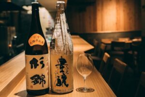 Sake Tasting Masterclass in Shinjuku (8+ Varieties with a Pro) - The Pour Lineup: 6+ Varieties, Often More