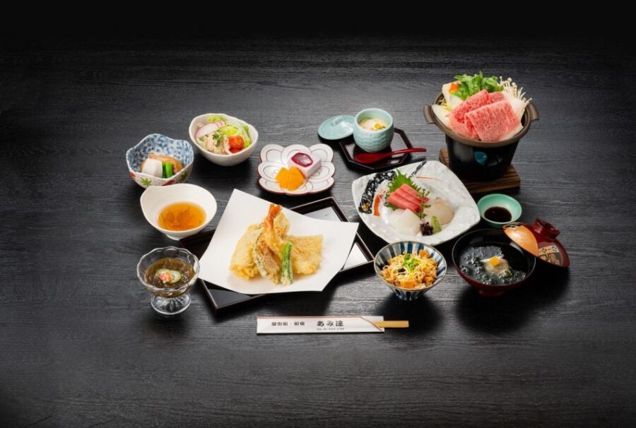 Sumida River: Japanese Traditional Yakatabune Dinner Cruise - Should you book the Sumida River Yakatabune dinner cruise?