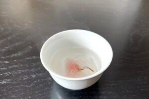 Tea Ceremony Workshop in Tokyo by the Experienced Instrucor - Sakura Tea Welcome and the 10-Minute Chado Primer