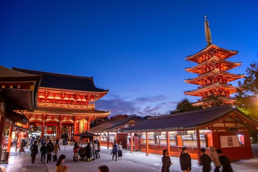 Tokyo: Asakusa Walking Tour with Sensoji Temple Visit - Price and pacing: why $22 feels fair