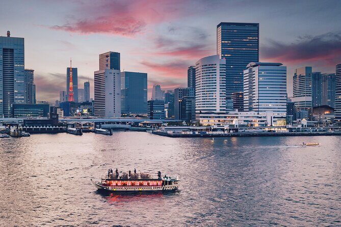 Tokyo Bay Yakatabune Dinner/Day Cruise with Japan Show and Drinks - Open-air deck time: your best photos depend on season and posture