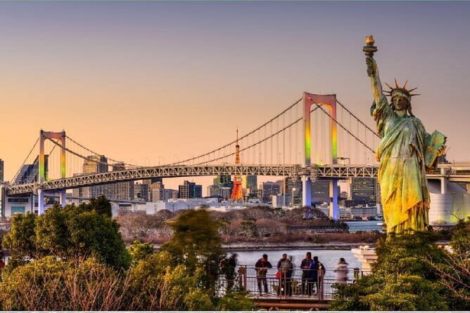 Tokyo City Tour by Private Car & English guide - Why a private Tokyo highlights car tour makes sense
