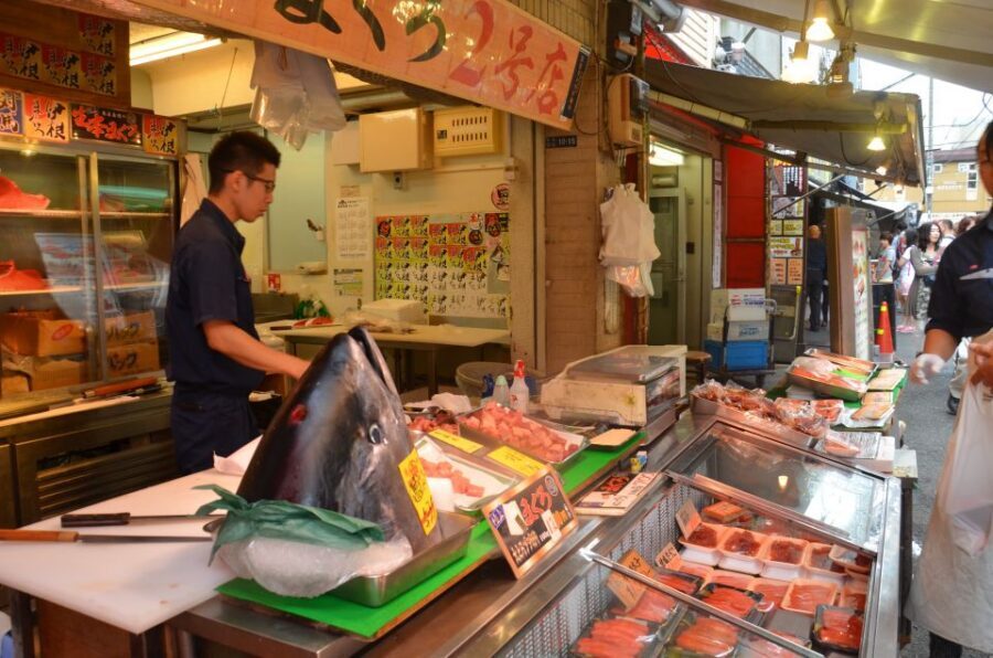 Tokyo: Classic Tsukiji Food Tour - Learning to Eat It Properly: Wasabi, Sweets, and Small Skills