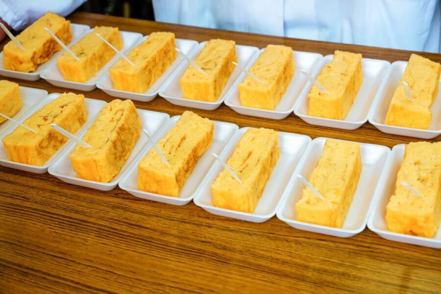 Tokyo: Classic Tsukiji Food Tour - From Tastings to Shopping: What You’ll Learn to Buy Later