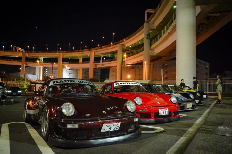 Tokyo: Daikoku JDM Car Meet Tour + LibertyWalk & Autobacs! - How the comfort changes the whole experience in Tokyo traffic