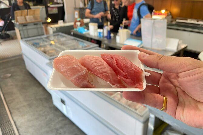 Tokyo Food Tour Taste Fresh Delights at Tsukiji Market - Tsukiji Outer Market: why you should join a guided food walk