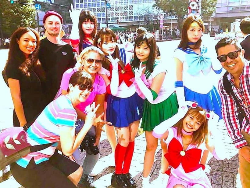 Tokyo: Full Course Tour: Explore 10 Must-Sees & Hidden Gems - Tokyo Station and Akihabara: the red-brick classic and the pop-culture engine