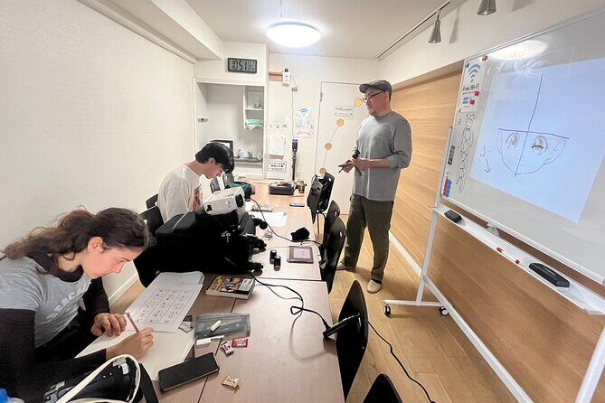 Tokyo/Ikebukuro Manga drawing workshop by pro-Manga artists - What Happens in Class: The Manga Process, Not Just Copying