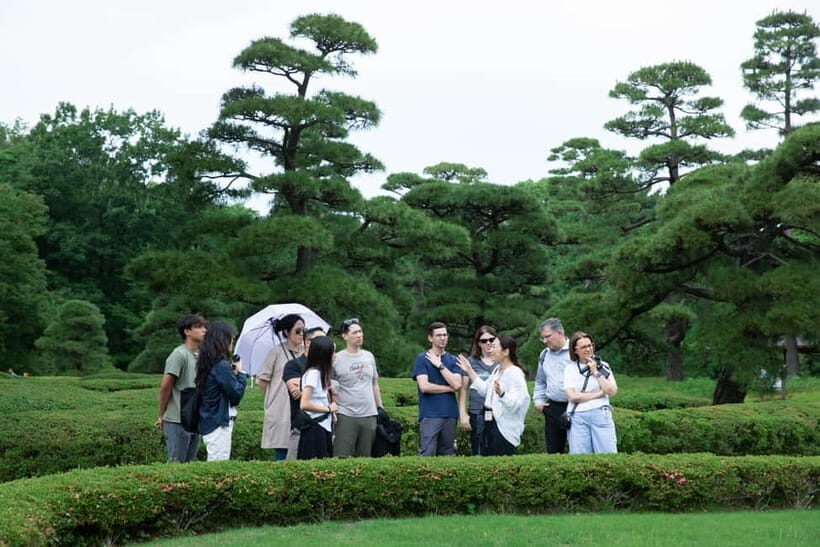 Tokyo: Imperial Palace East Gardens Walking Tour - Stone walls, guard houses, and watch towers on a walking route