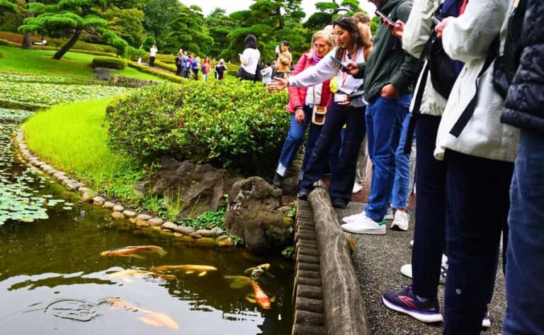 Tokyo: Imperial Palace, the history of Japan (ENGLISH GUIDE) - From Otemon Gate Into the Eastern Gardens