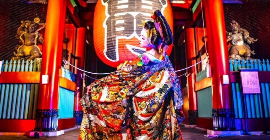 Tokyo: Japanese Dance Cabaret Theater Asakusa-Kaguwa Ticket - The 2-hour flow: door open, drink up, photos, then the one-hour performance