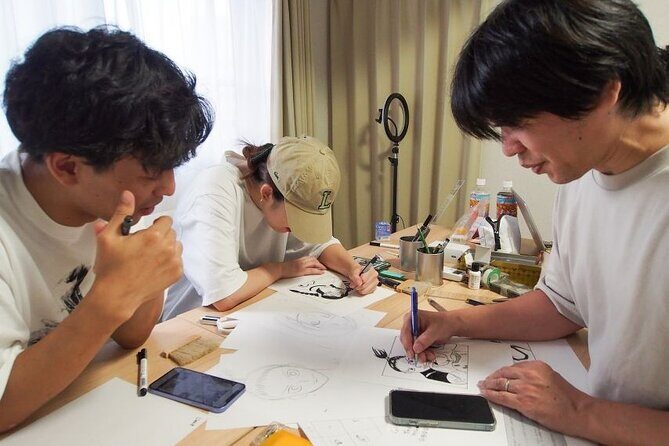 Tokyo Manga Drawing Workshop Guided by Active Pro Manga Artist - Instruction style: how a pro mangaka keeps the class moving