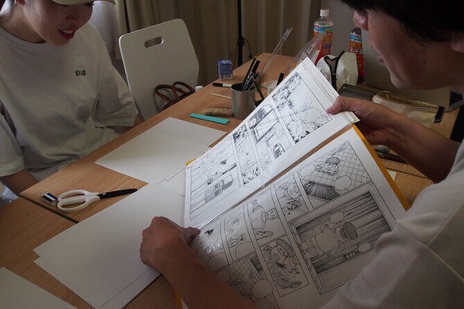 Tokyo Manga Drawing Workshop Guided by Active Pro Manga Artist - Screen tone and tools: the included “real manga” materials