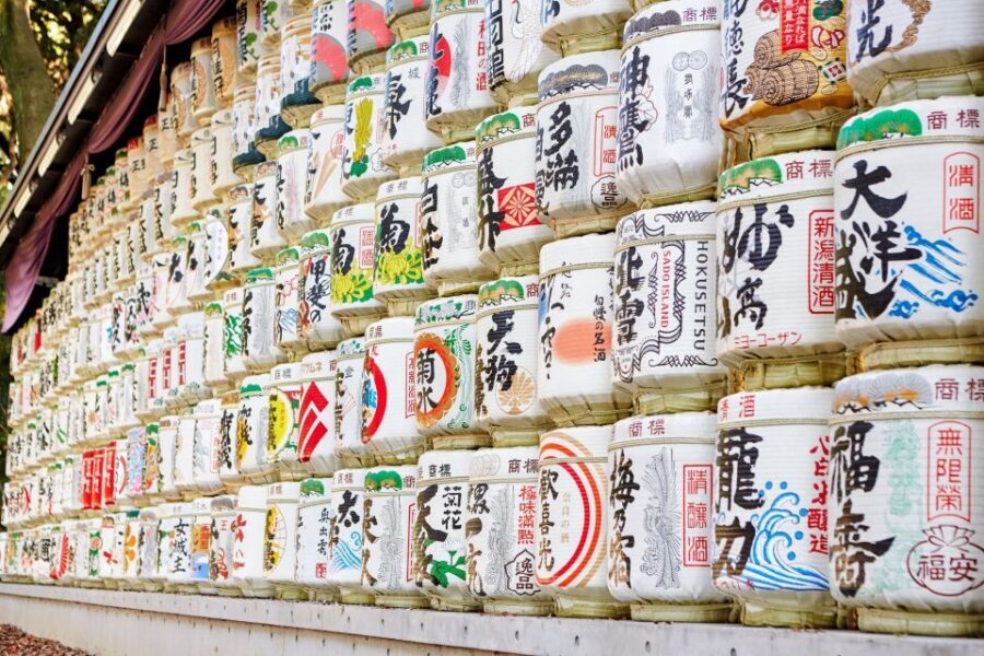Tokyo: Morning Sightseeing Bus Tour - Akihabara, Ueno, and Kappabashi: a fast sampler of Tokyo’s different styles