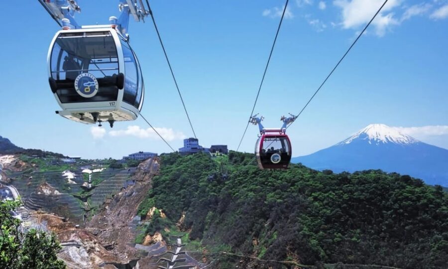 Tokyo: Mt. Fuji 5th St, Gotemba & Hakone by Luxury Bus - Lake Ashi on a pirate ship: the calmer half of Hakone