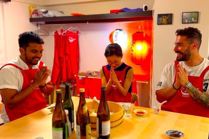 Tokyo Night Cooking Class: 5 Home-Cooked Japanese Dishes - What you cook: the typical multi-course izakaya lineup