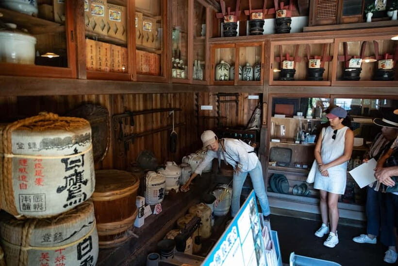 Tokyo: Old Quarter Yanaka Walking Tour - Starting at Nippori Station North Ticket Gate and getting your bearings