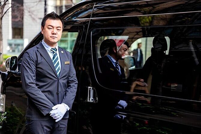Tokyo: Private One-Way Transfer to/from Haneda Airport(HND) - Quick hits before you book