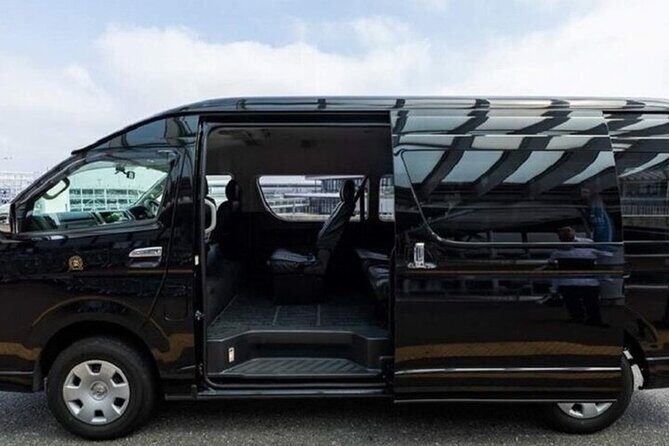 Tokyo: Private One-Way Transfer to/from Haneda Airport(HND) - Vehicle size and luggage: the one practical factor to check