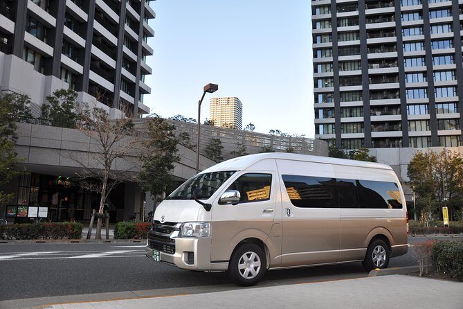 Tokyo private transfer to Narita Airport (NRT) - Price and value: what $166.49 per group really buys you