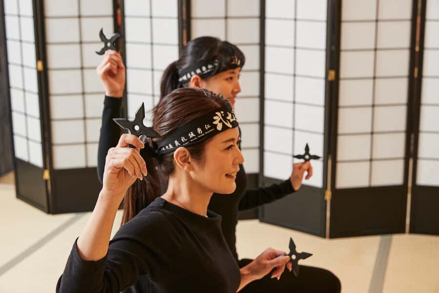 Tokyo: Samurai Ninja Museum Guided tour and Experience - Throwing shuriken: practice accuracy and get a fun, tactile ending