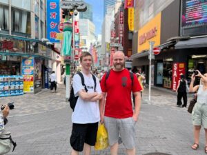 Tokyo: Shibuya Food Tour (13 dishes and 4 Eateries) - Starting at Tokyu Plaza: how the meeting point shapes the whole night