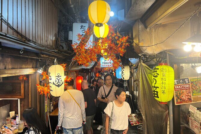 Tokyo: Shinjuku Food Tour (13 Dishes at 4 Local Eateries) - Drinks, pacing, and group size: a comfort checklist