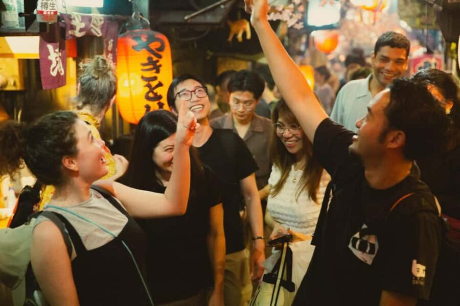 Tokyo: Shinjuku Izakaya and Golden Gai Bar Hopping Tour (2h) - What you get for $96: 3 drinks, 6–8 foods, and real value in tight time