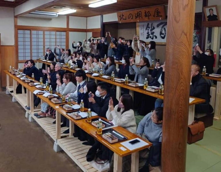 Tokyo: Sumo Show and Dining Experience - The English Host’s Intro: What You’ll Know Before the Bouts Start