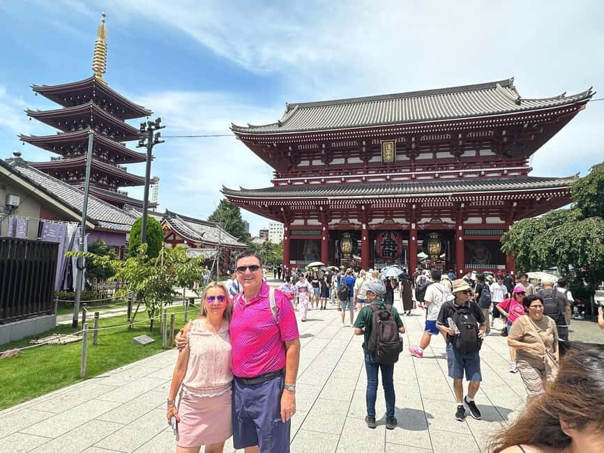 Tokyo: Tokyo Private Day Tour With Guide - Imperial Palace East Gardens: calm after the noise