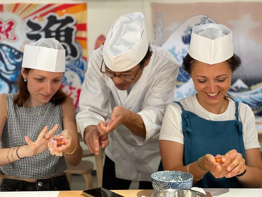 Tokyo: Tsukiji Fish Market Sushi Making Class with Pro Chef - Key Things That Make This Class Worth Your Time