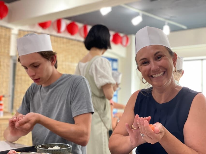 Tokyo: Tsukiji Fish Market Sushi Making Class with Pro Chef - Should You Book This Tsukiji Sushi Making Class?
